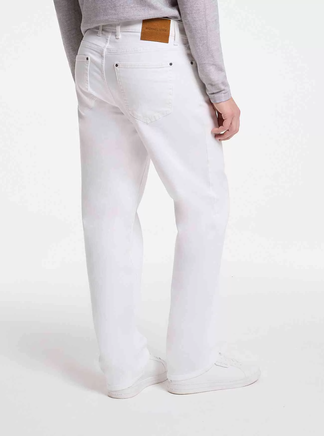 Finn Straight-Fit Stretch Jeans