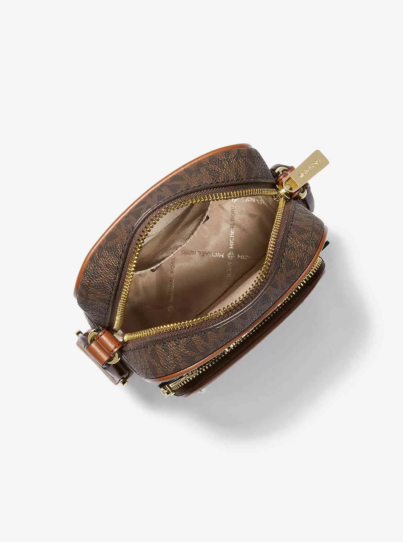 Jet Set Medium Signature Logotyp Crossbody Bag