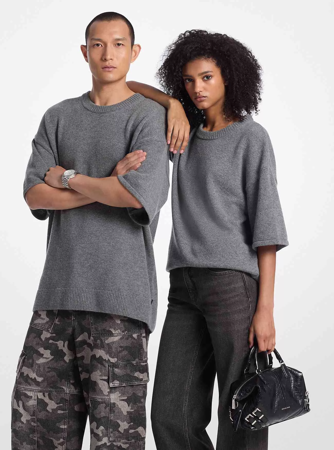 Kortärmad tröja i ull och kashmirblandning