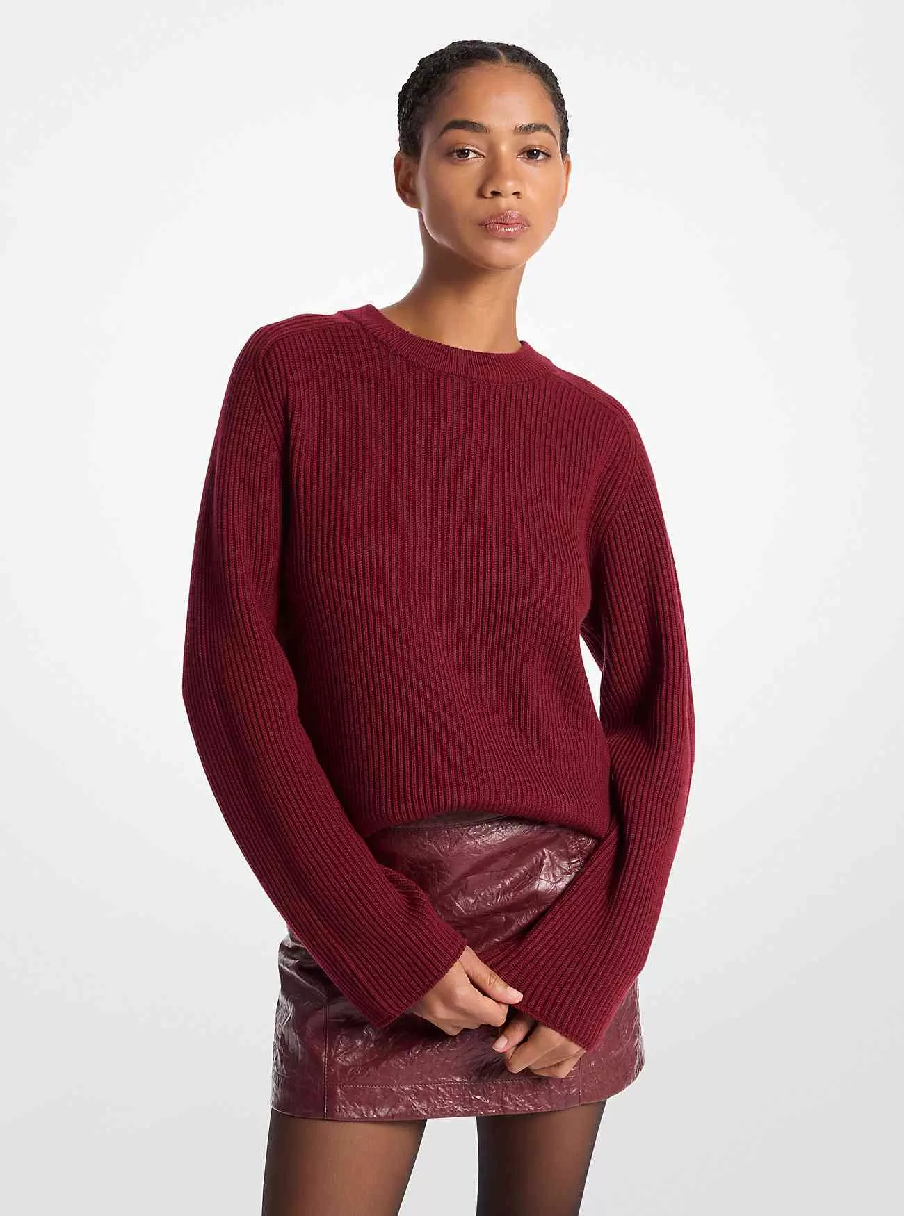 Ribbstickad ulltröja