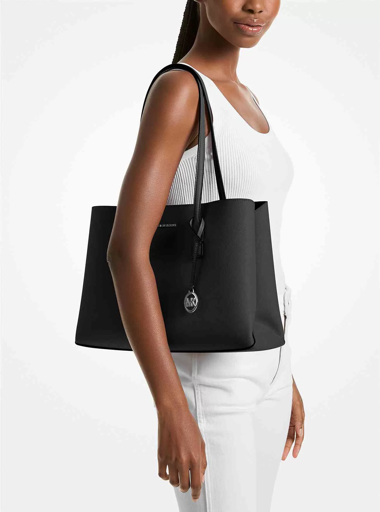 Ruthie Medium Saffiano tygväska i läder Ruthie Medium Saffiano tygväska i läder