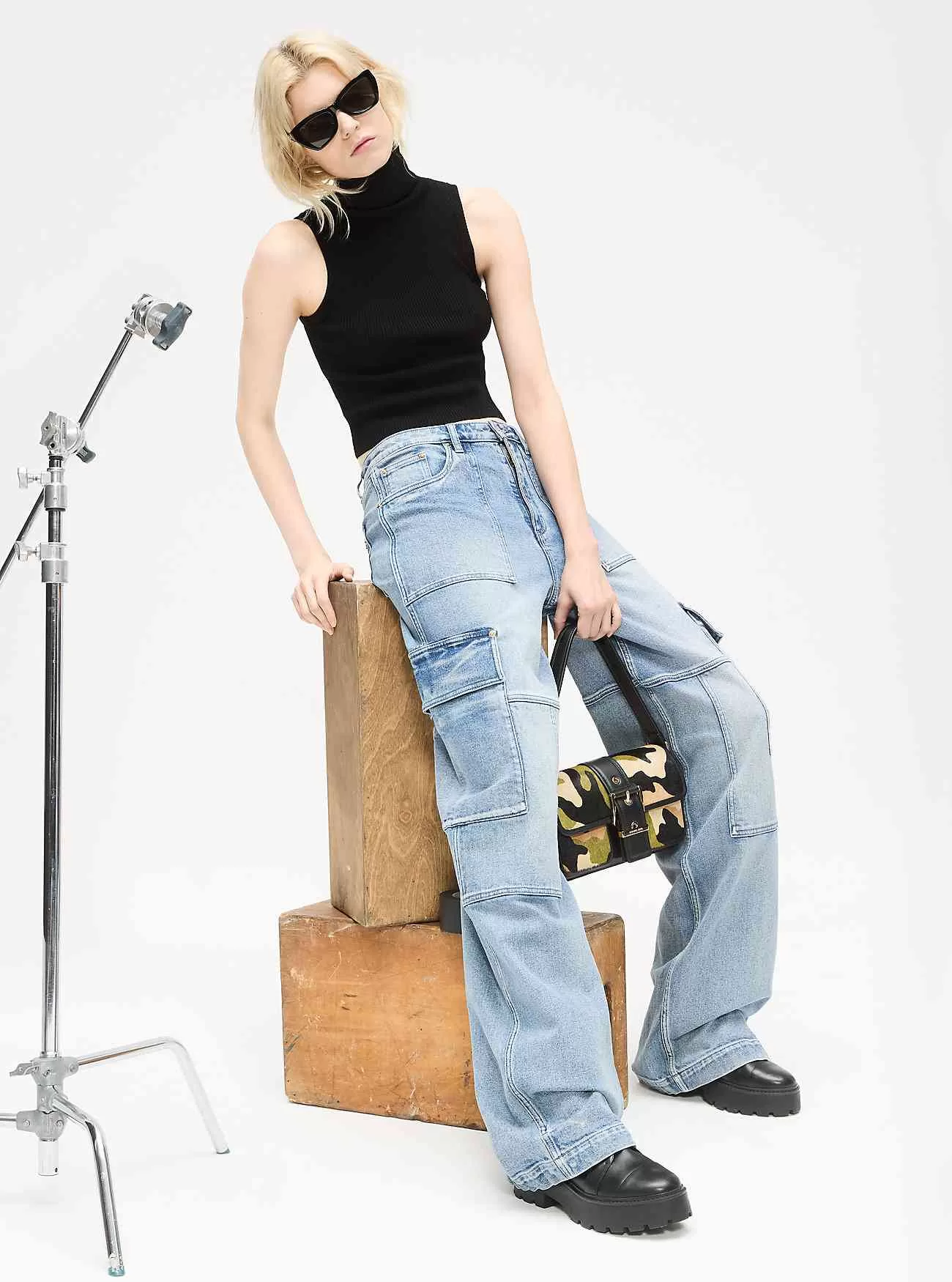 Stretch jeans med breda ben i denim Stretch jeans med breda ben i denim